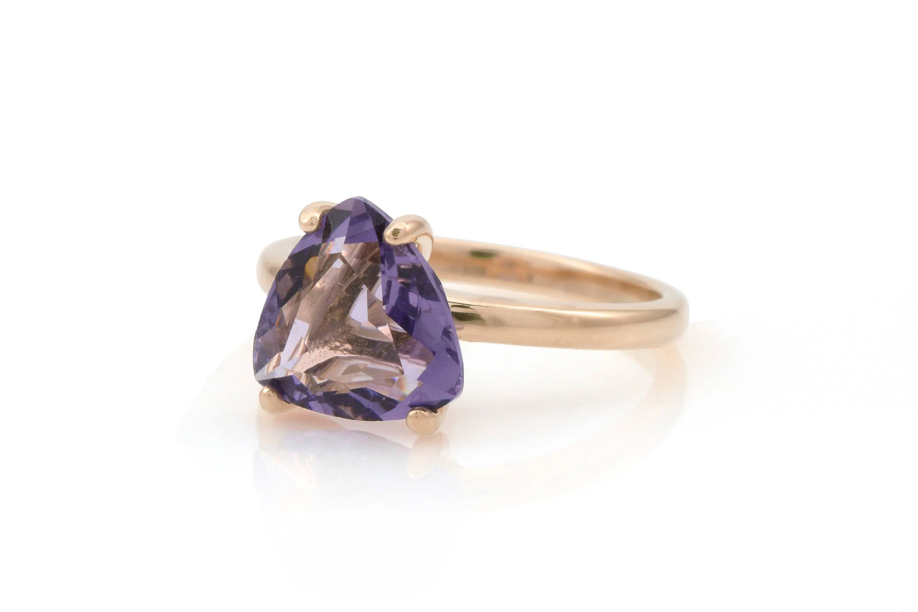 Sophisticated Sterling Silver Amethyst Ring