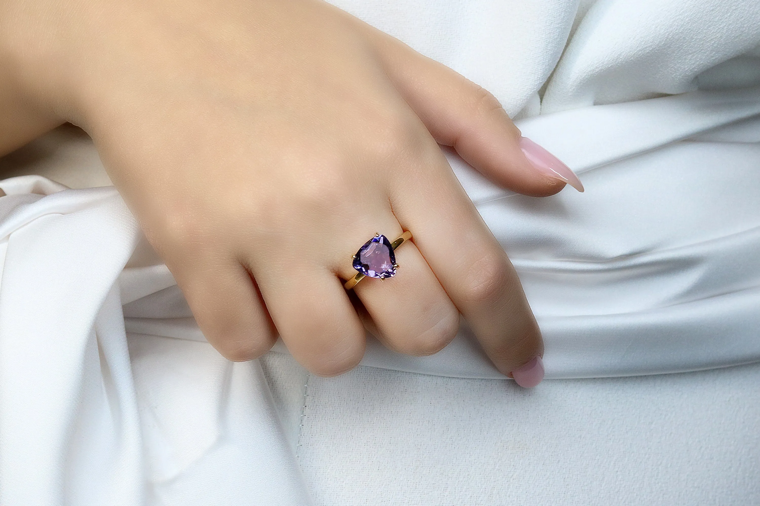 Sophisticated Sterling Silver Amethyst Ring