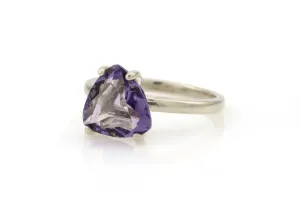 Sophisticated Sterling Silver Amethyst Ring