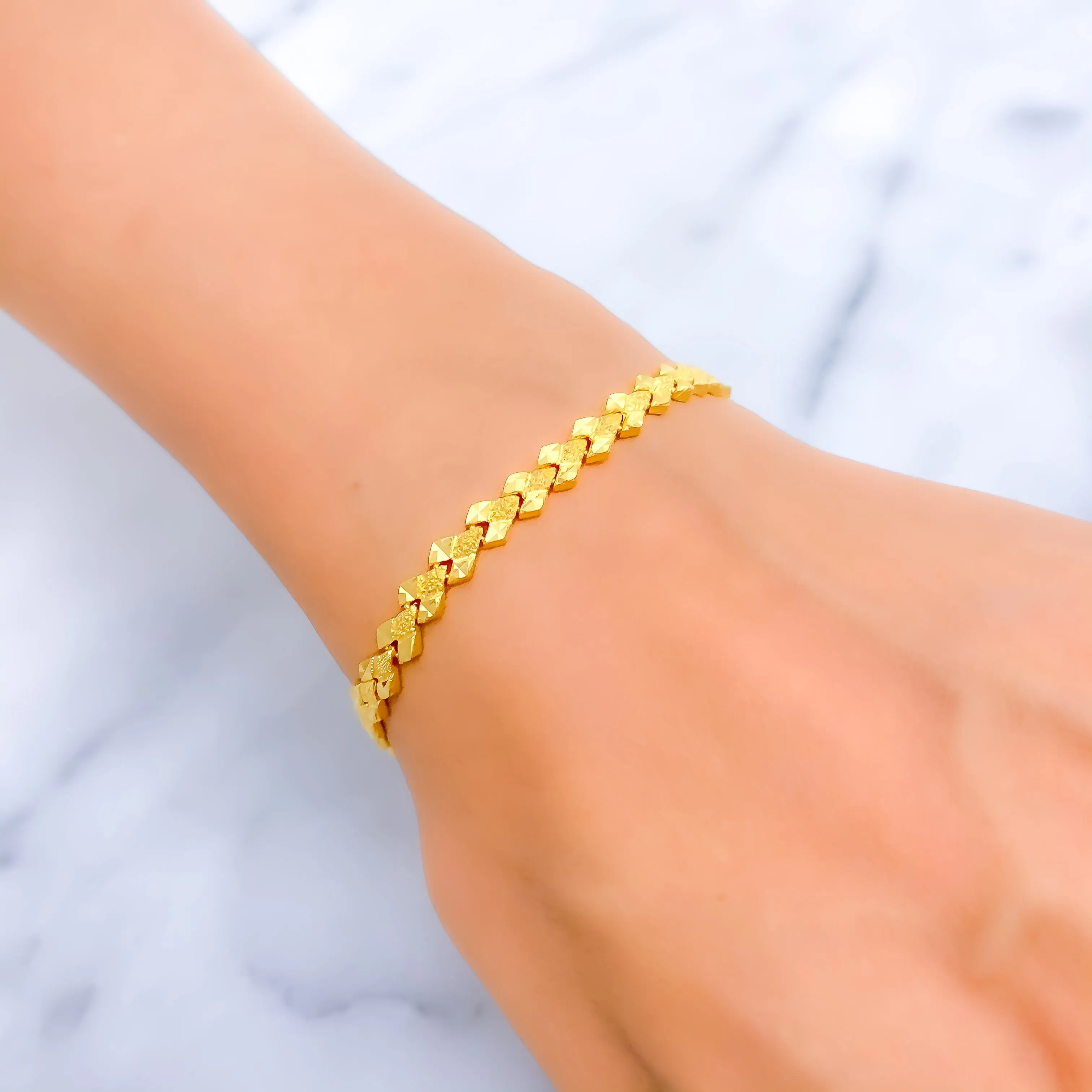 Textured Glamorous 22k Gold Bracelet