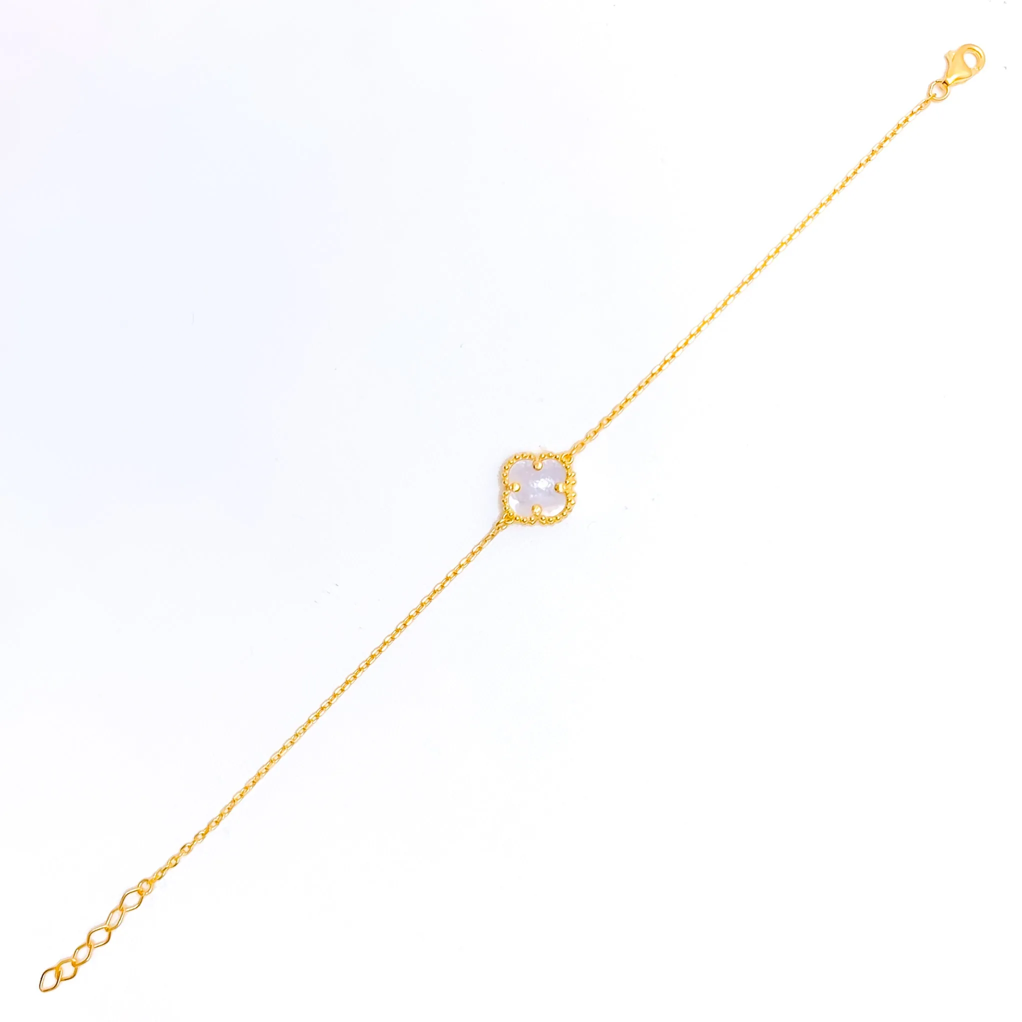 Timeless Beautiful 21k Gold Clover Bracelet