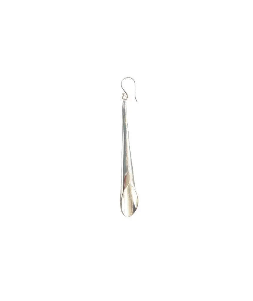 Timeless Flute Earrings in Gold and Silver Finish - Elegant Design, Hypoallergenic Material, 6cm and 9cm Lengths