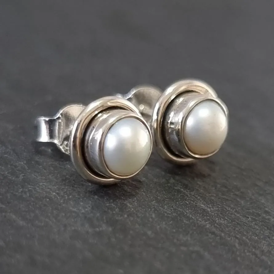 Timeless Round Pearl Stud Earrings, 925 Sterling Silver, S16PL