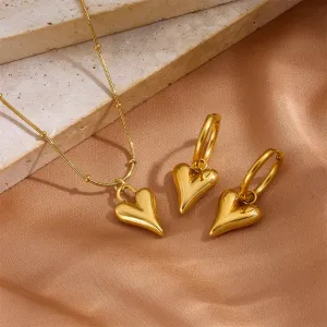 Titanium Steel 18K Gold Plated Classic Style Inlay Heart Shape Zircon Jewelry Set