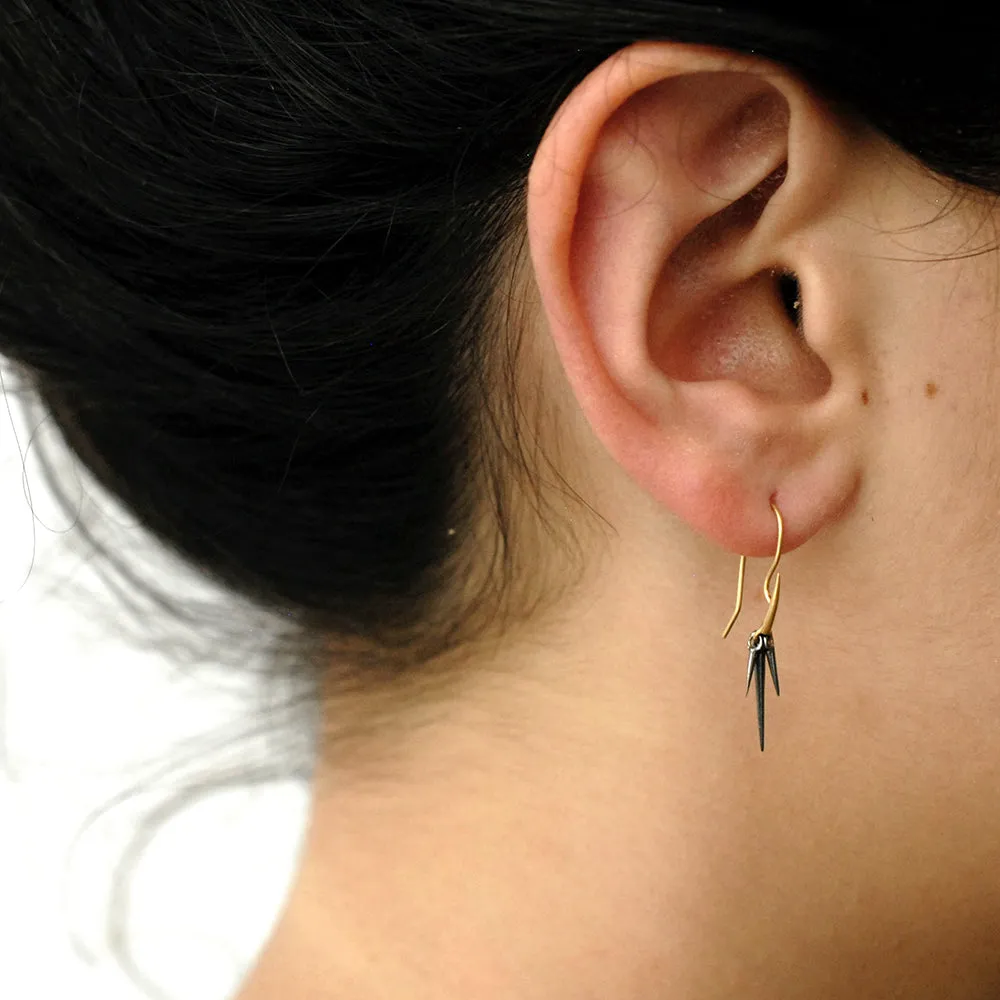 trio point dangle earrings