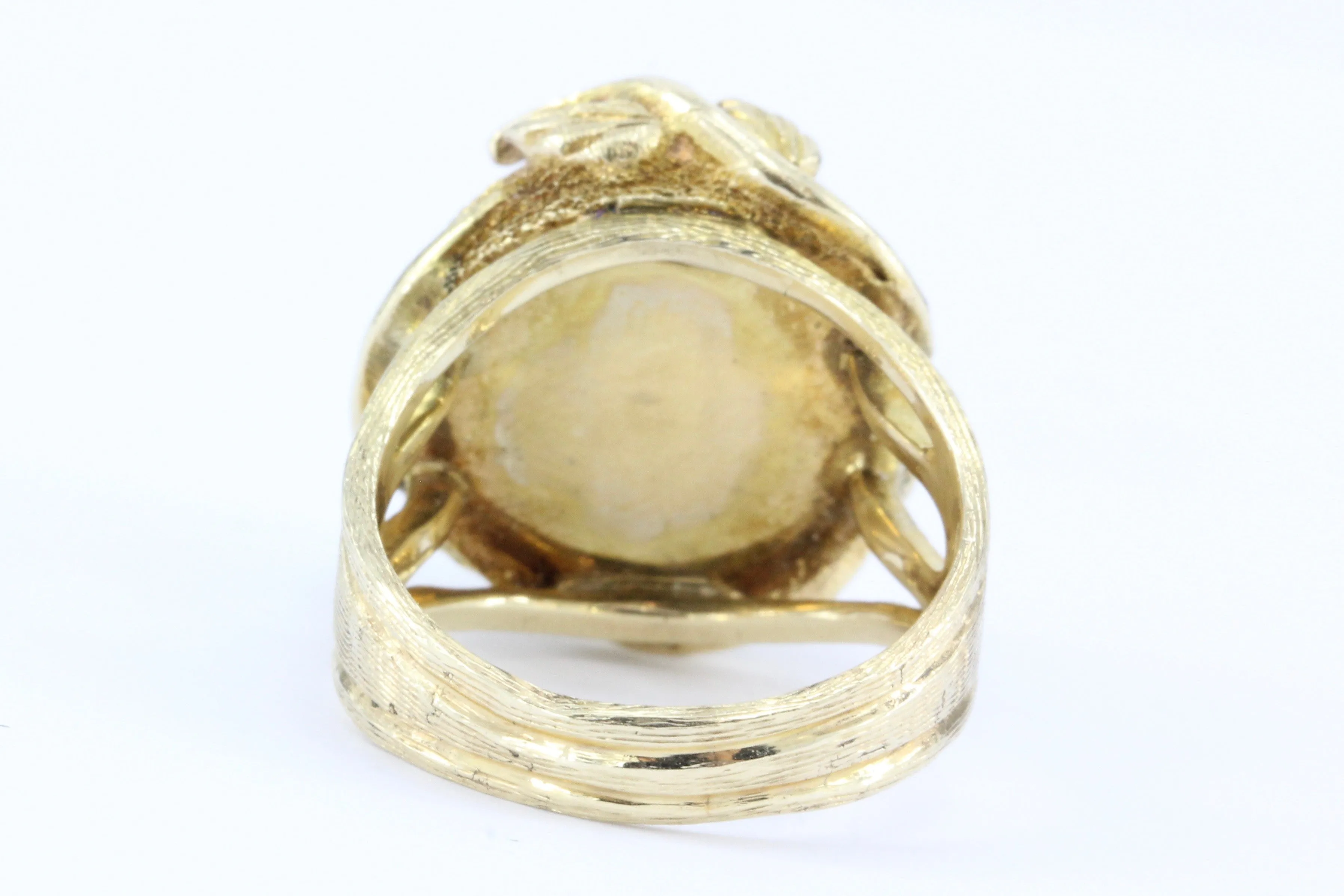 Vintage 14K Art Nouveau Style Crawling Ivy Gold Mabe Pearl Ring