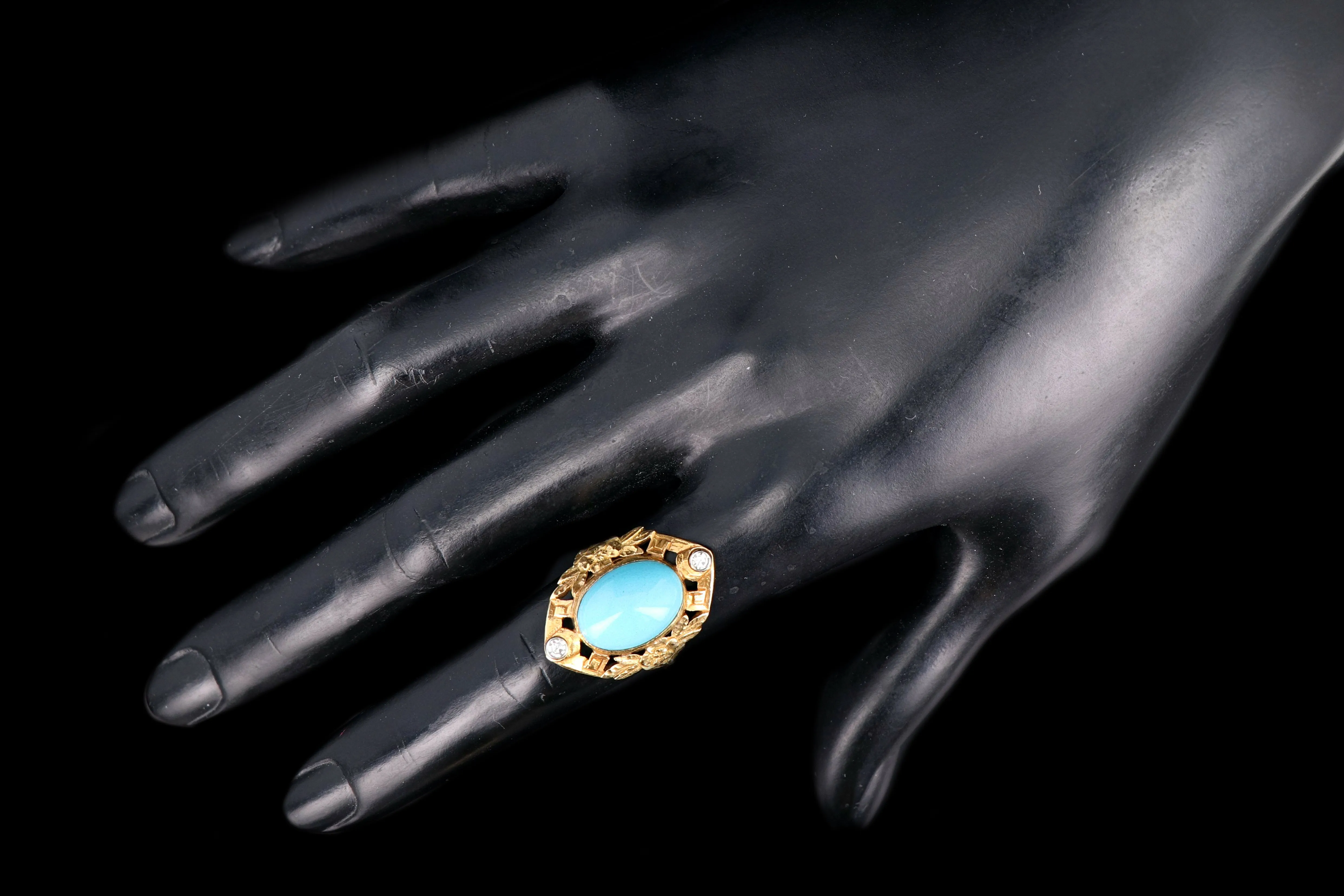 Vintage 14K Yellow Gold Turquoise and Single Cut Diamond Ring