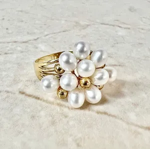 Vintage 18 Karat Yellow Gold White Pearl Ring