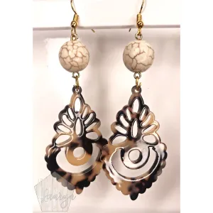 Vintage Blonde Tortoise Shell Earrings