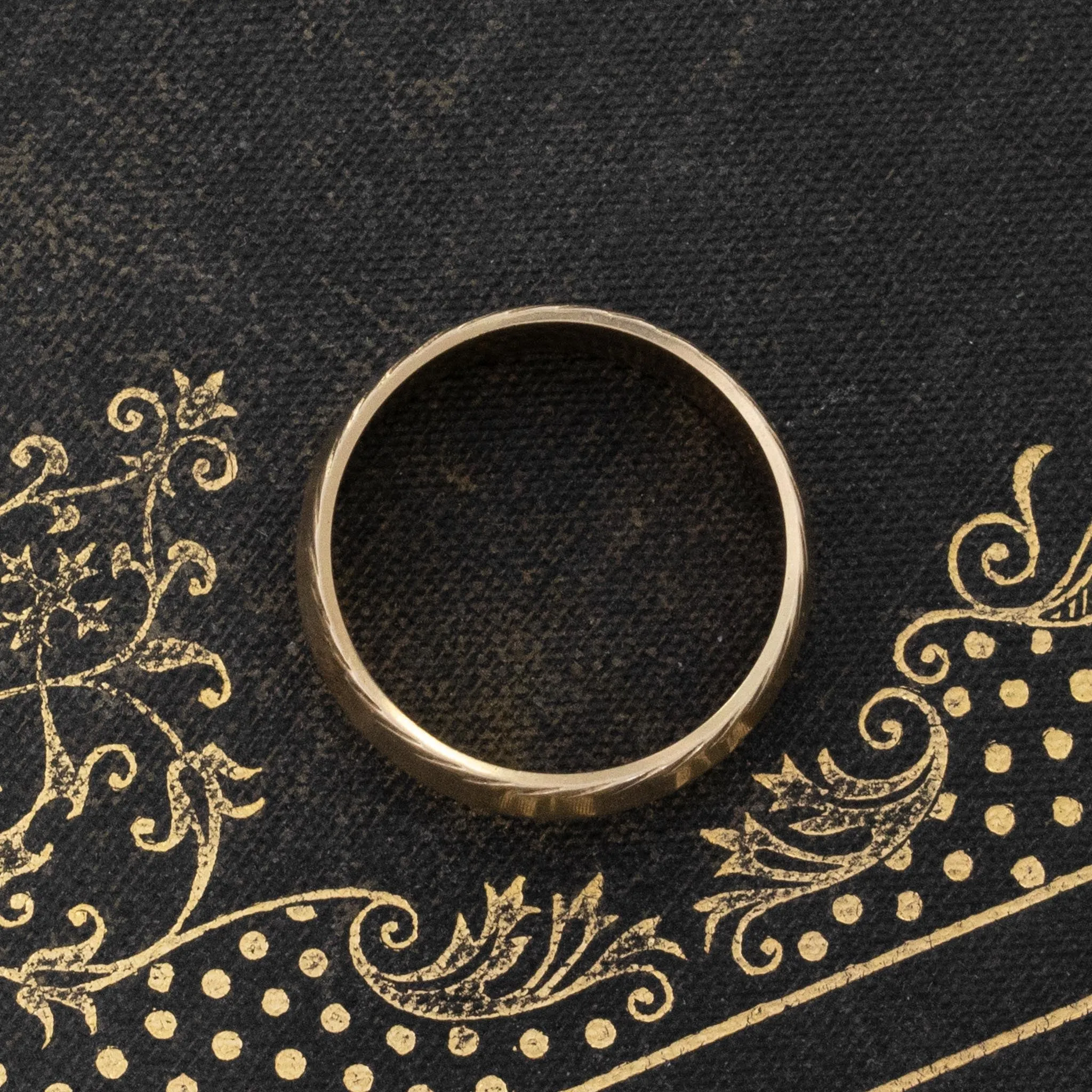 Vintage Engraved Wide Band