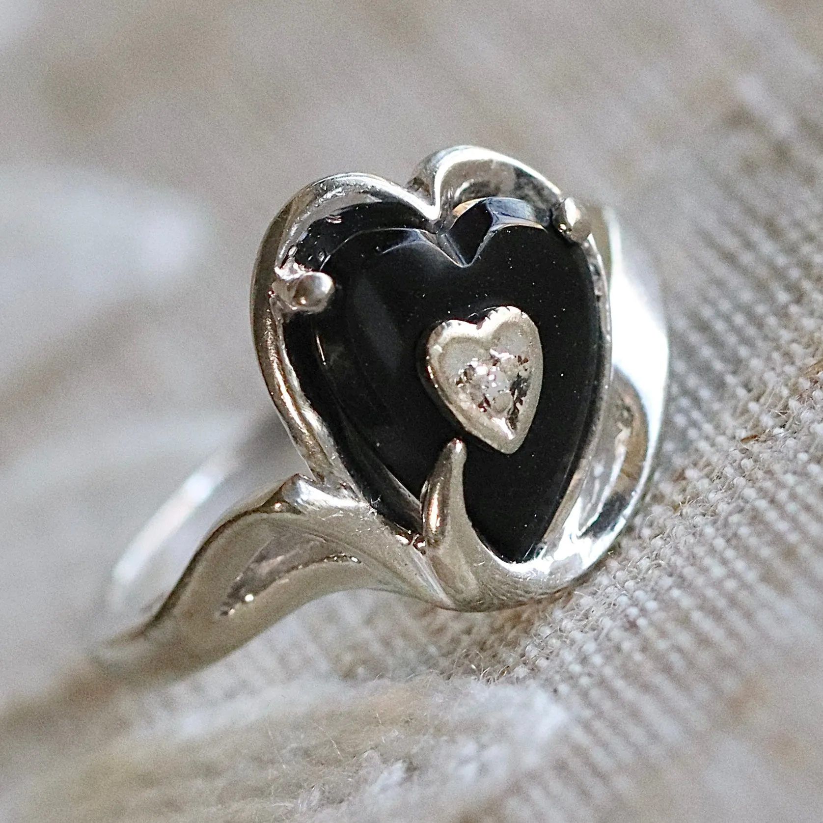 Vintage Heart shaped onyx and diamond ring in white gold