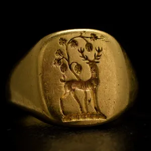 Vintage "Stag & Grape-Vine" Heraldic Signet Ring