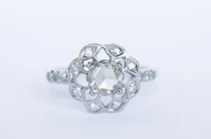 VINTAGE ROSE CUT DIAMOND RING IN PLATINUM