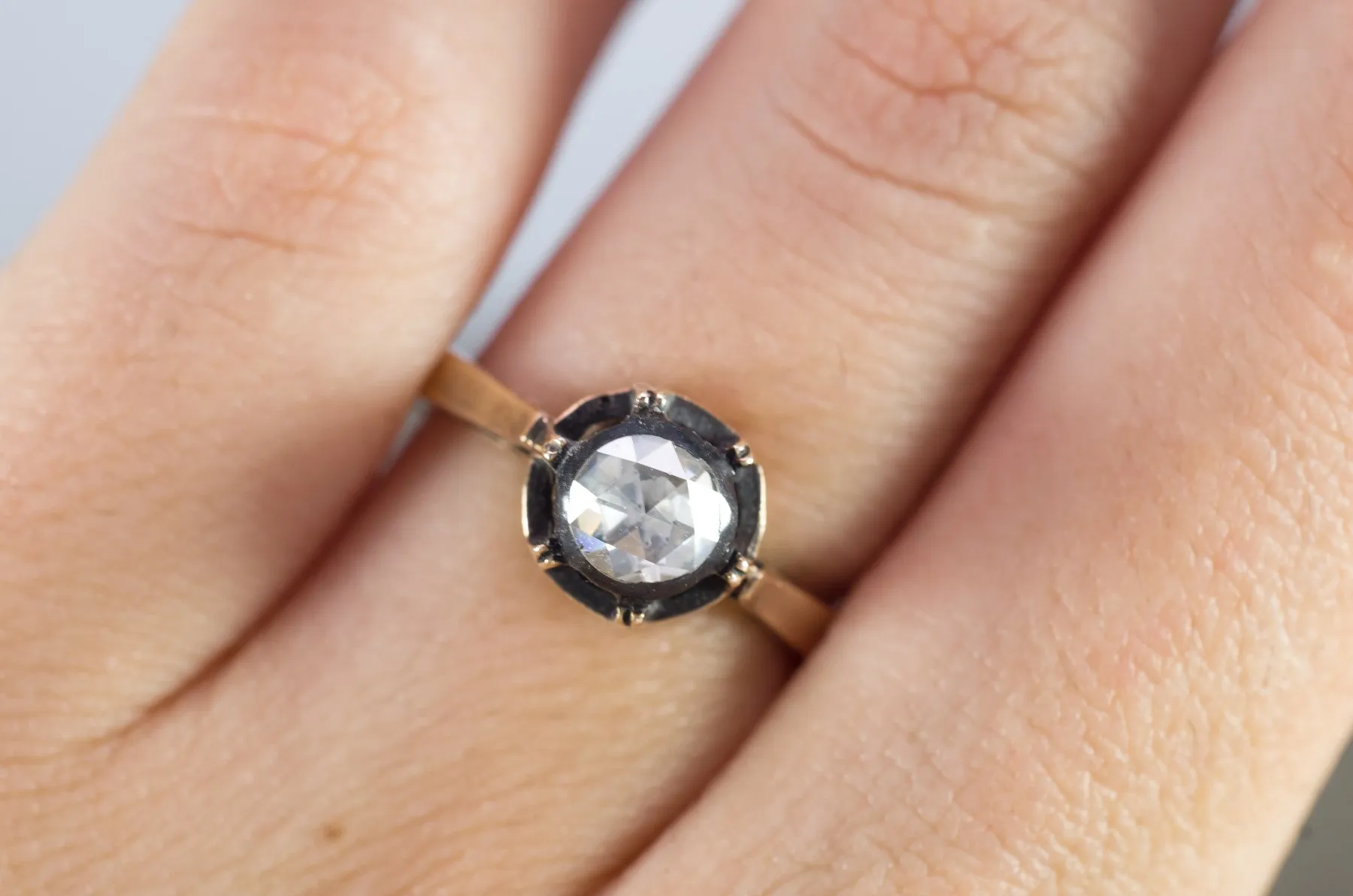 VINTAGE ROSE CUT DIAMOND SOLITAIRE IN GOLD