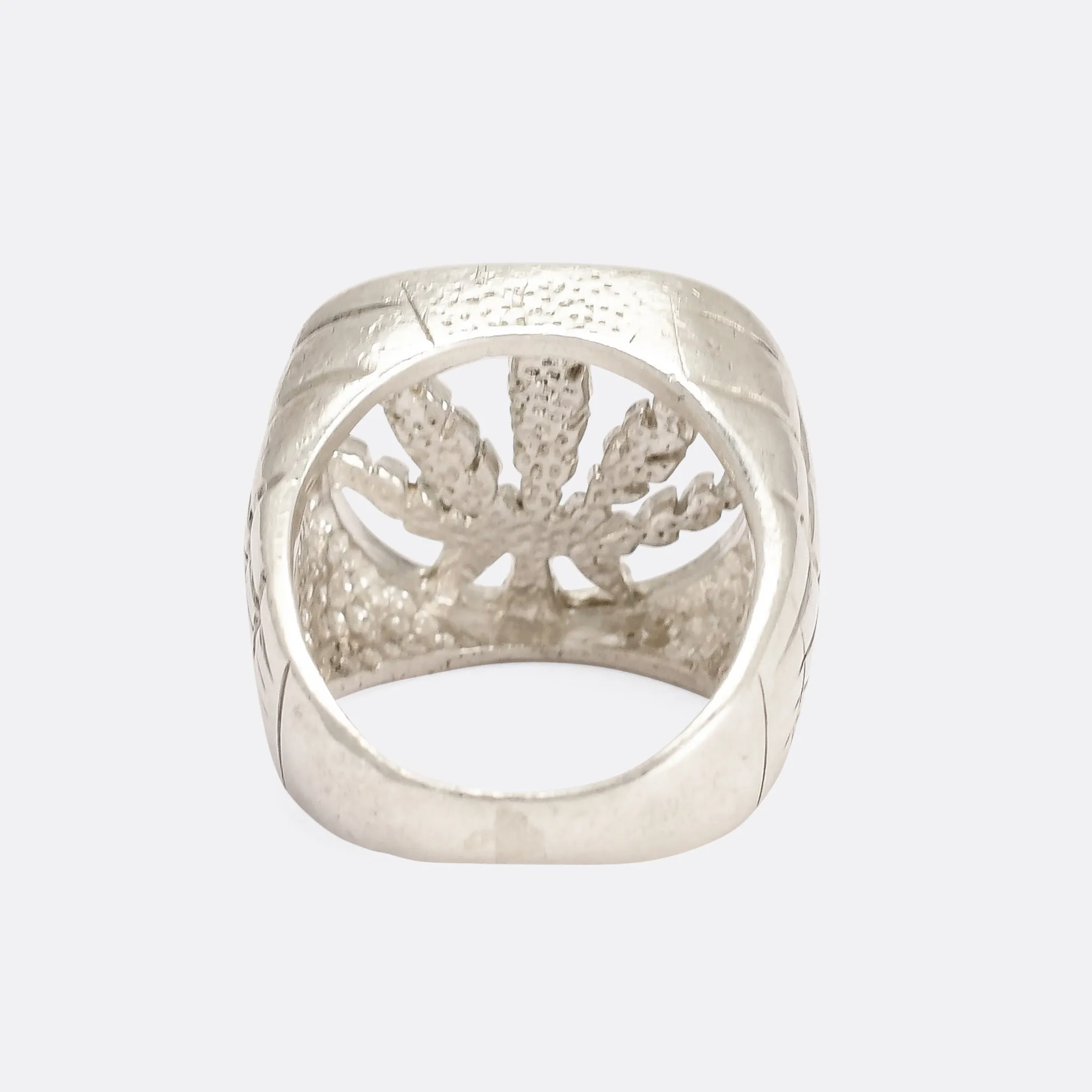 Vintage Weed Leaf Signet Ring